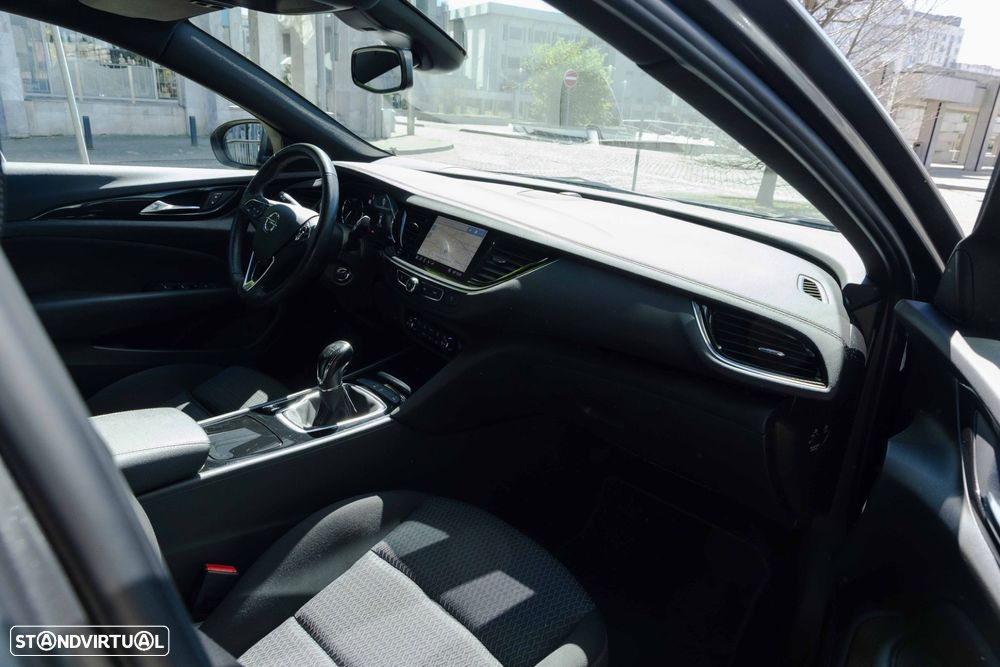 Opel Insignia Sports Tourer 1.5 D Business Edition - 22