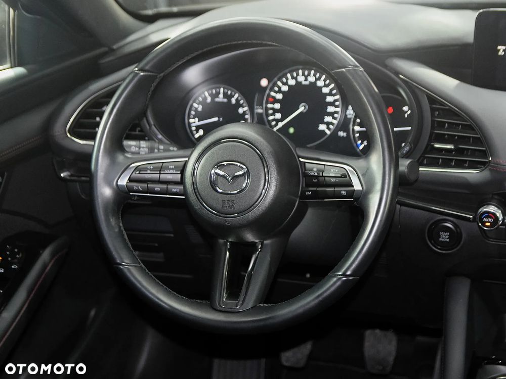 Mazda 3 e-SKYACTIV-X 186 M HYBRID PRIME-LINE - 18