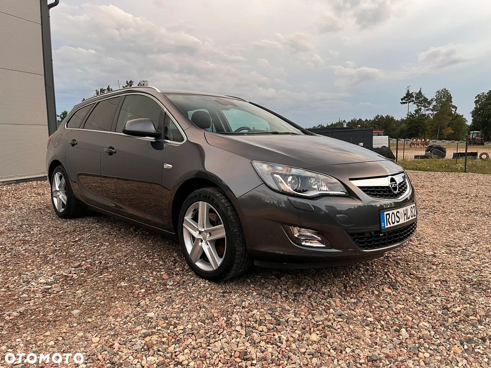 Opel Astra 2.0 CDTI DPF Cosmo - 6