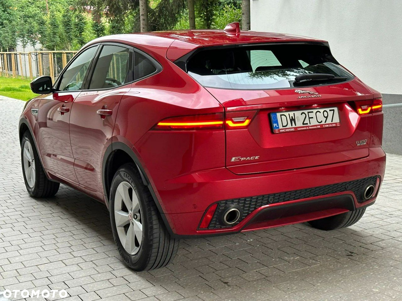 Jaguar E-Pace - 6