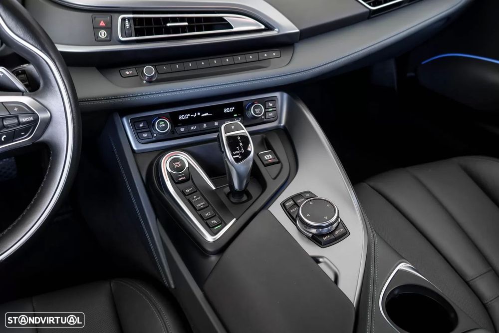 BMW i8 Standard - 11