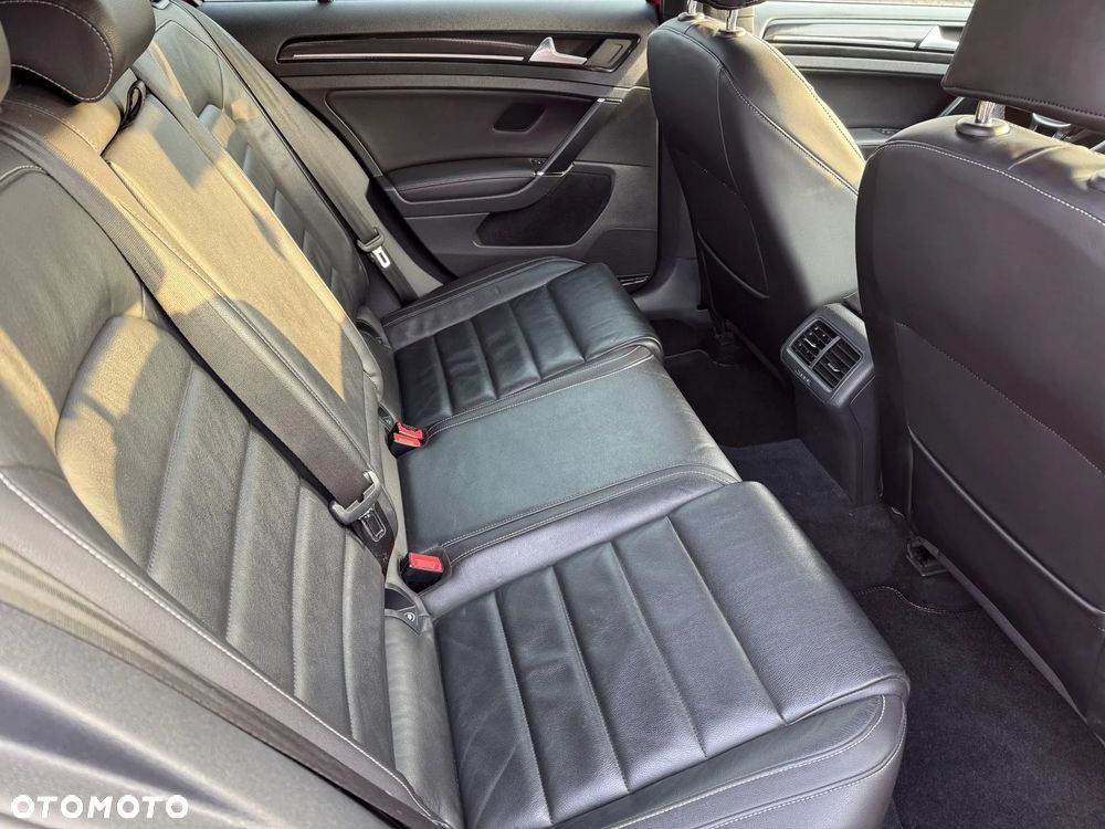 Volkswagen Golf R 4Motion BlueMotion Technology DSG - 10