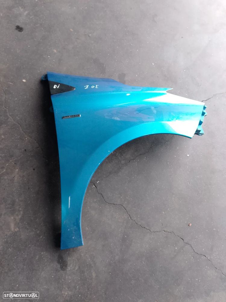 GUARDA LAMAS DIREITO RENAULT ZOE - 1