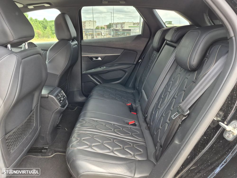 Peugeot 3008 1.5 BlueHDi GT Line EAT8 - 13
