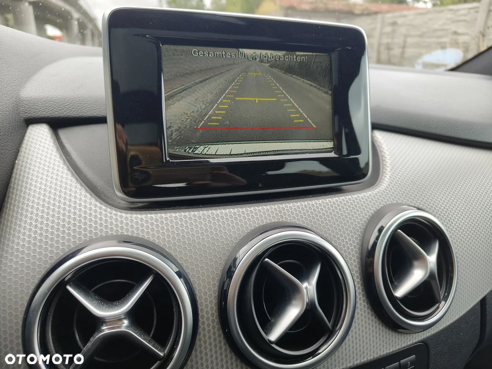 Mercedes-Benz Klasa B 250 (BlueEFFICIENCY) 7G-DCT - 20