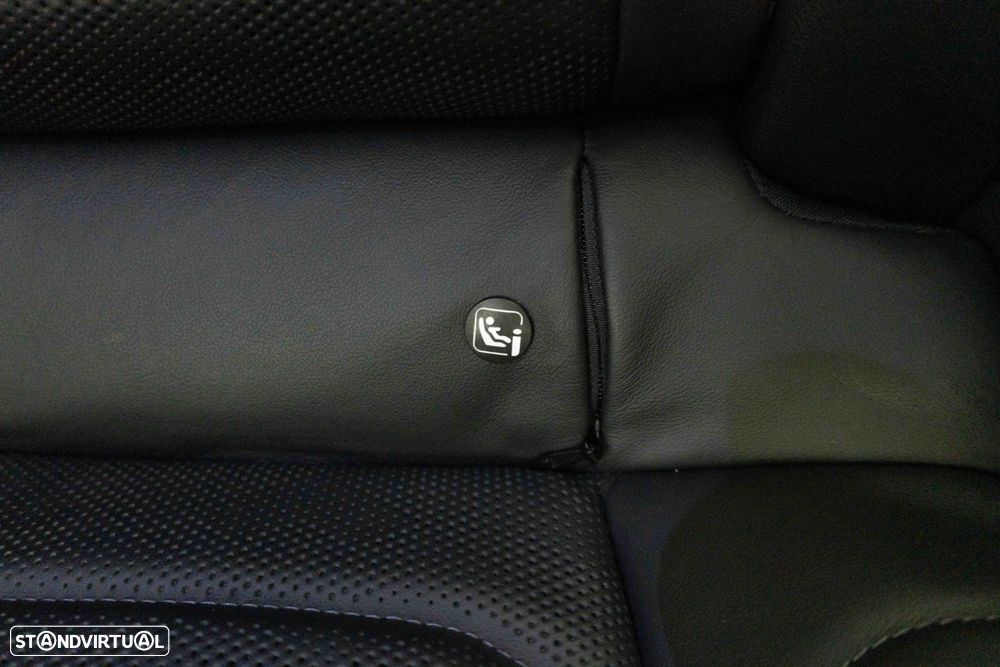 Citroën C5 X 1.6 Hybrid Shine Pack e-EAT8 - 11