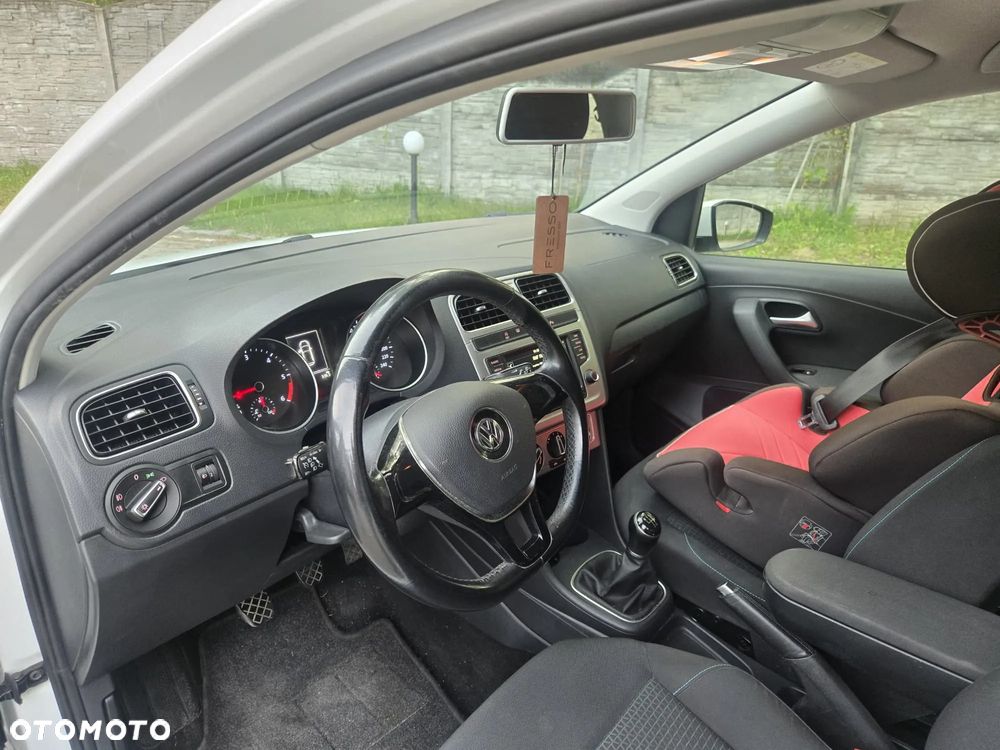 Volkswagen Polo 1.4 TDI (Blue Motion Technology) Comfortline - 7