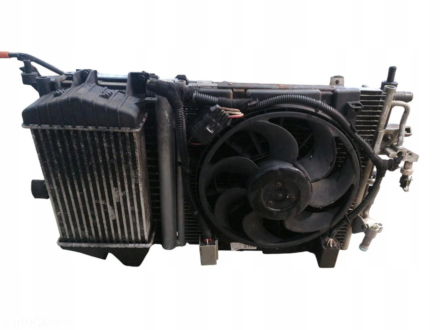 KOMPLET CHŁODNIC OPEL ASTRA III H 1.9 CDTI 04-14 24467444 0130303304 - 2