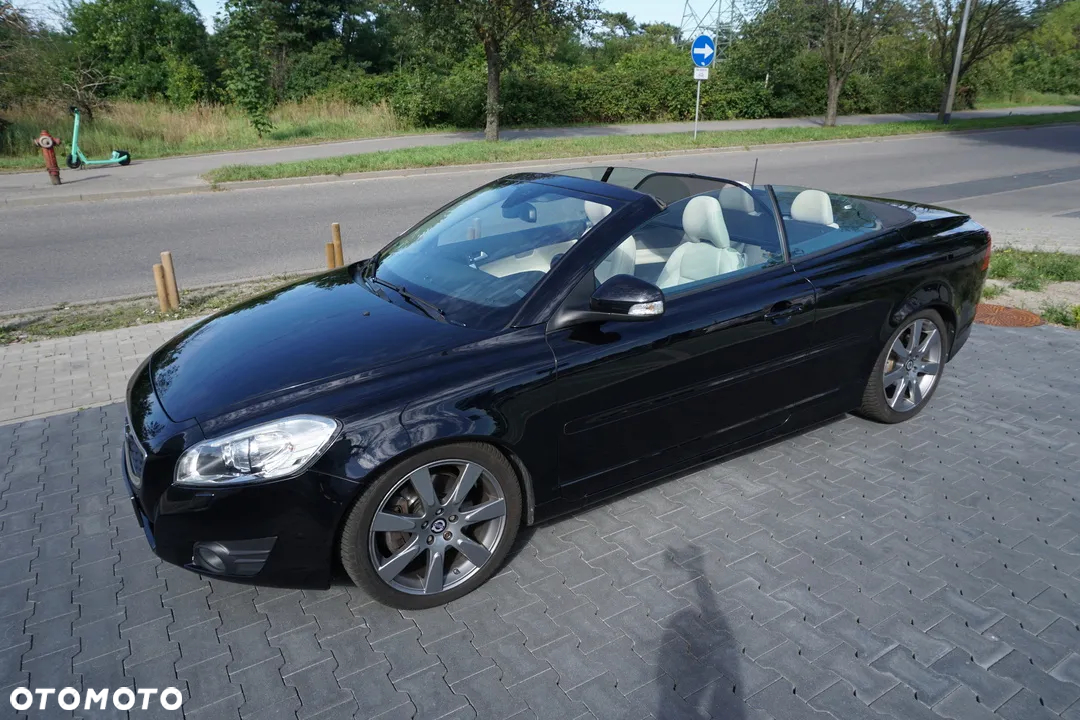 Volvo C70 D3 Summum - 19