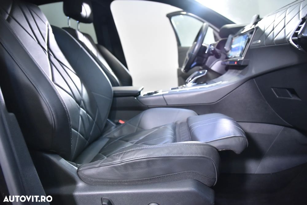 DS Automobiles DS 7 Crossback - 11