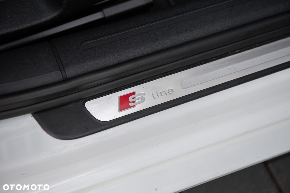 Audi A4 Avant 1.8 TFSI Limited Edition - 33