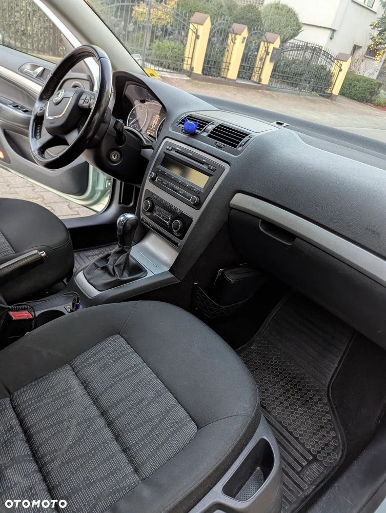 Skoda Octavia 1.8 T FSI Elegance - 15