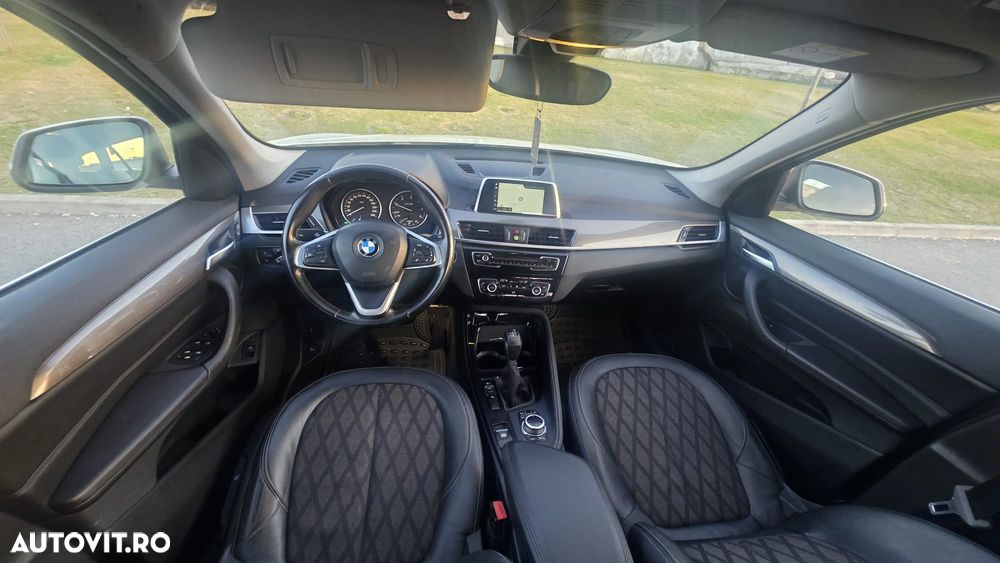 BMW X1 sDrive18d Aut. xLine - 28