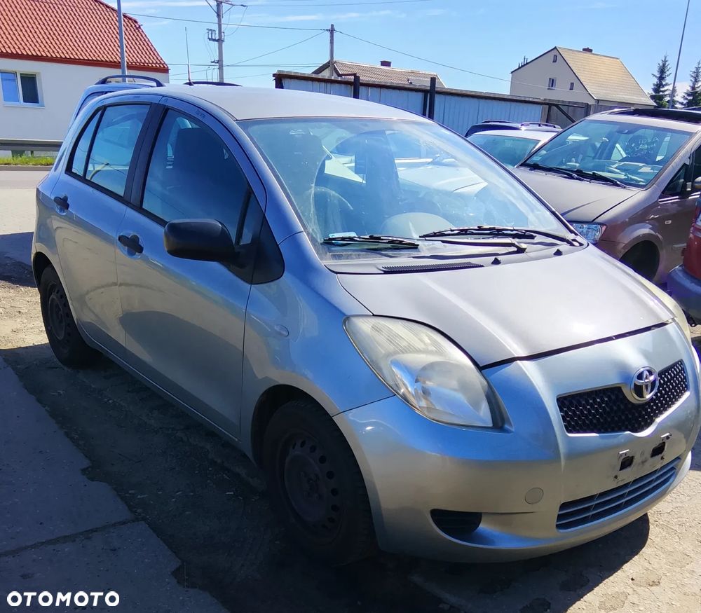 TOYOTA YARIS II 1.3 Benzyna dawca części - 3