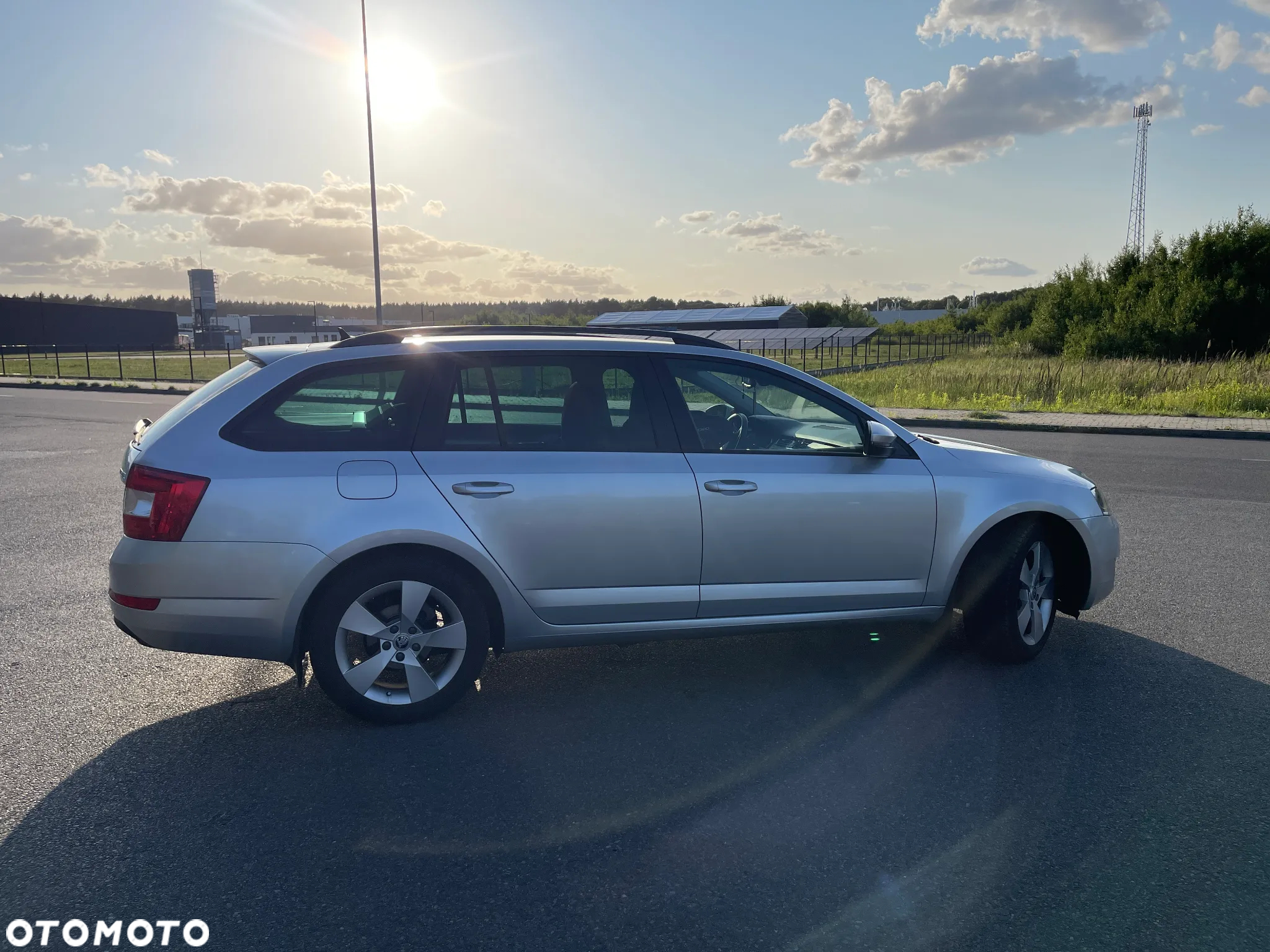 Skoda Octavia 1.6 TDI Elegance DSG - 7