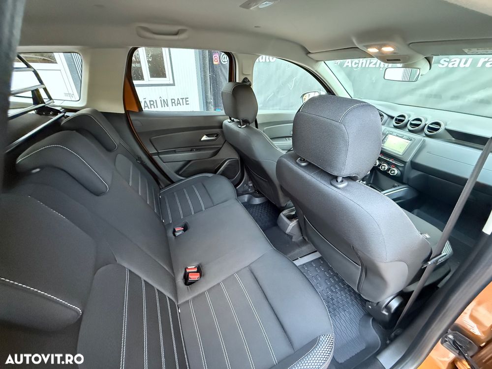 Dacia Duster TCe 125 4x2 Blackshadow - 27
