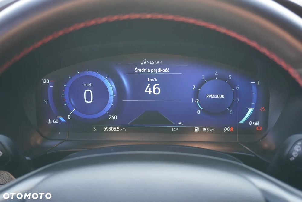 Ford Kuga 1.5 EcoBoost ST-LINE - 30