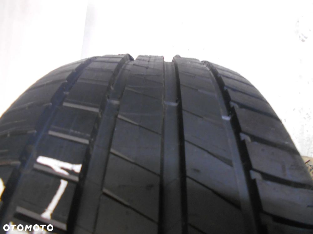 OPONA POJEDYNKA 215/55R16 BFGOODRICH ADVANTAGE DOT 2021 7.4MM - 2