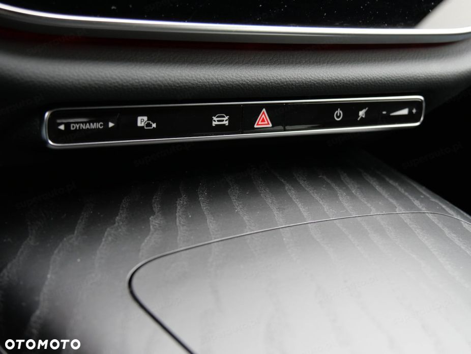 Mercedes-Benz Klasa E 220 d mHEV 4-Matic AMG 9G-Tronic - 11