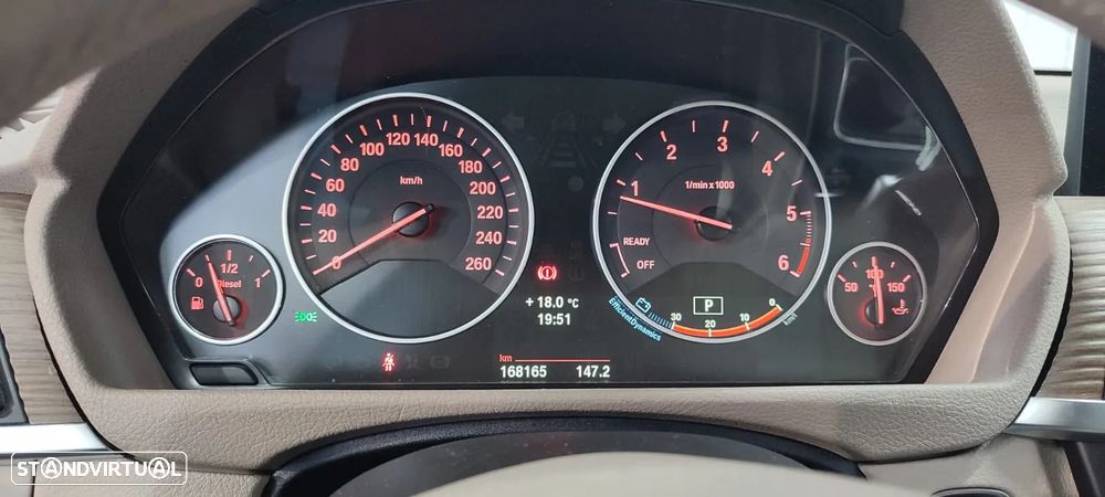 BMW 320 d Touring Aut. Sport Line - 31