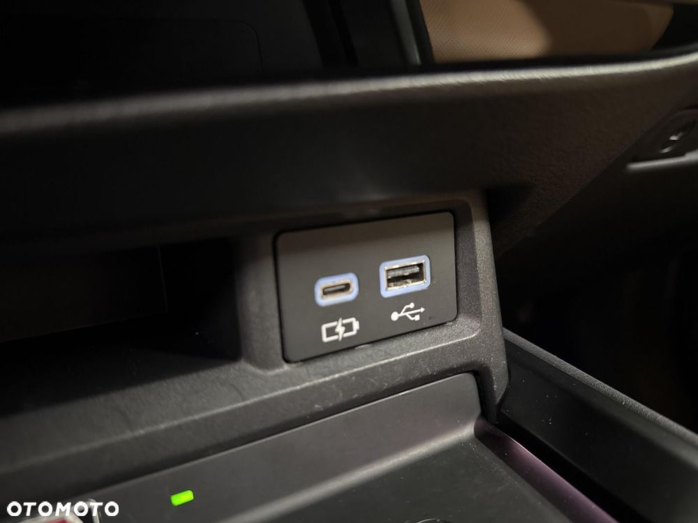 Lexus NX 350h Omotenashi AWD - 22