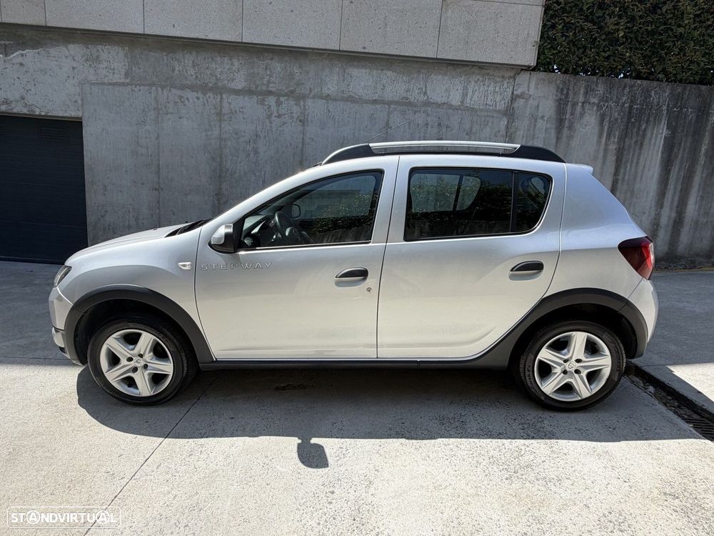 Dacia Sandero 1.5 dCi SL Stepway of Life - 4