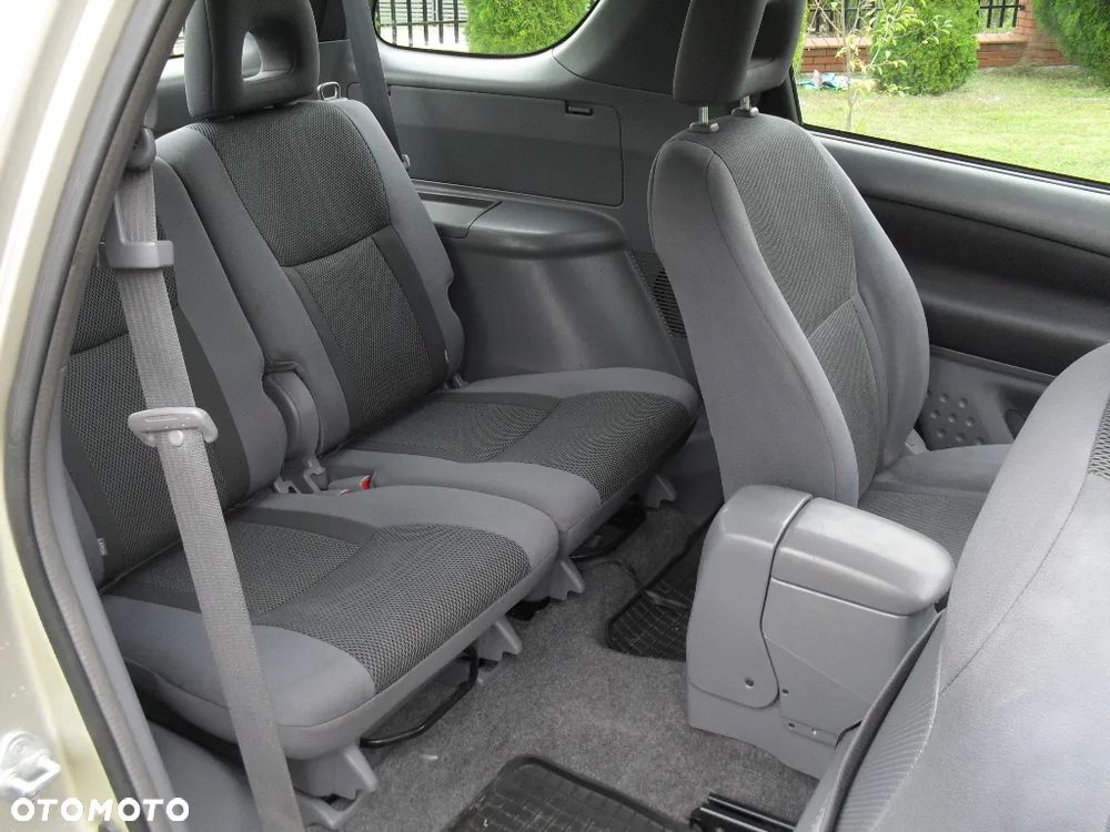 Toyota RAV4 2.0 VVT-i Prestige - 7