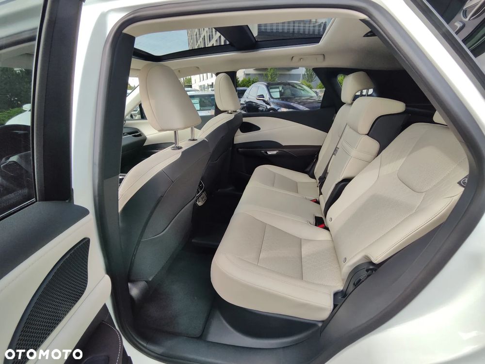 Lexus RX 450h+ F Sport Design - 10