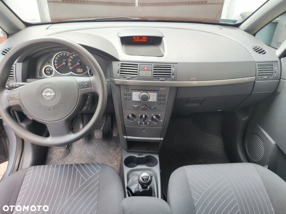 Opel Meriva - 23