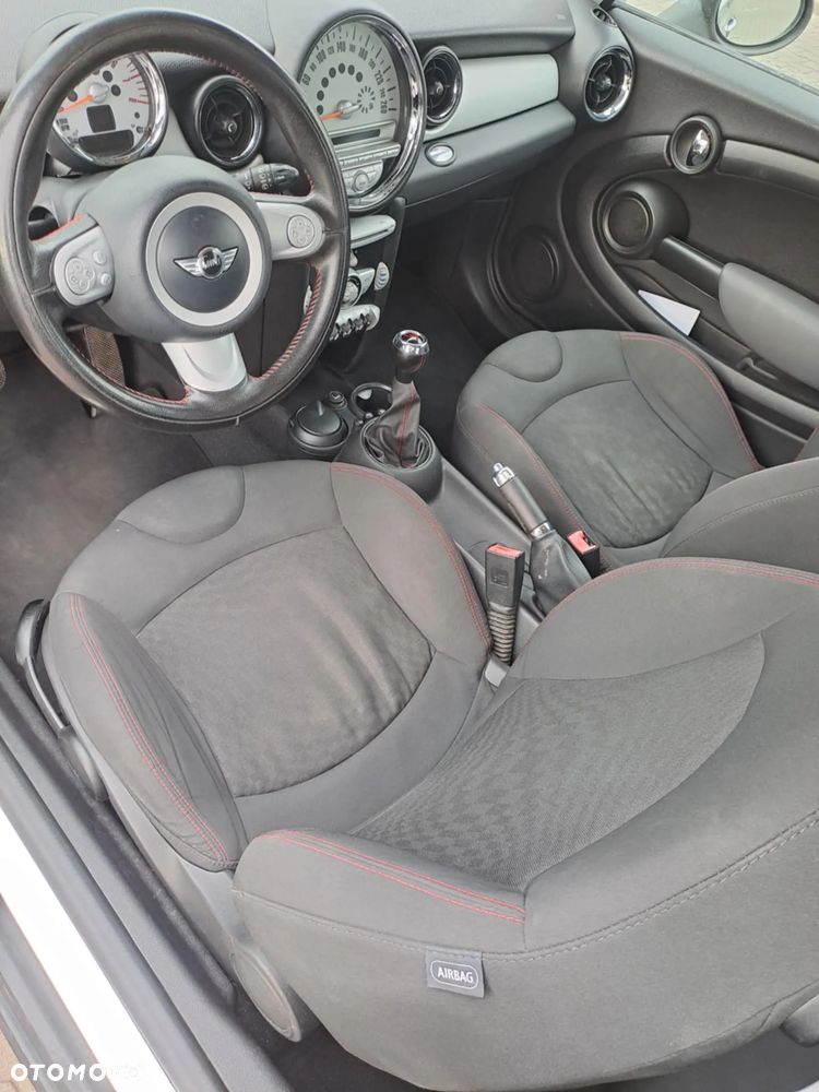 MINI Cooper 50 Mayfair - 10