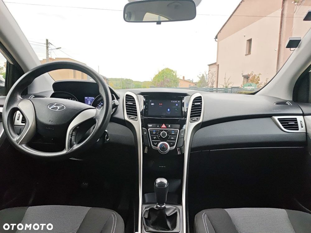 Hyundai i30 1.4 Comfort - 26