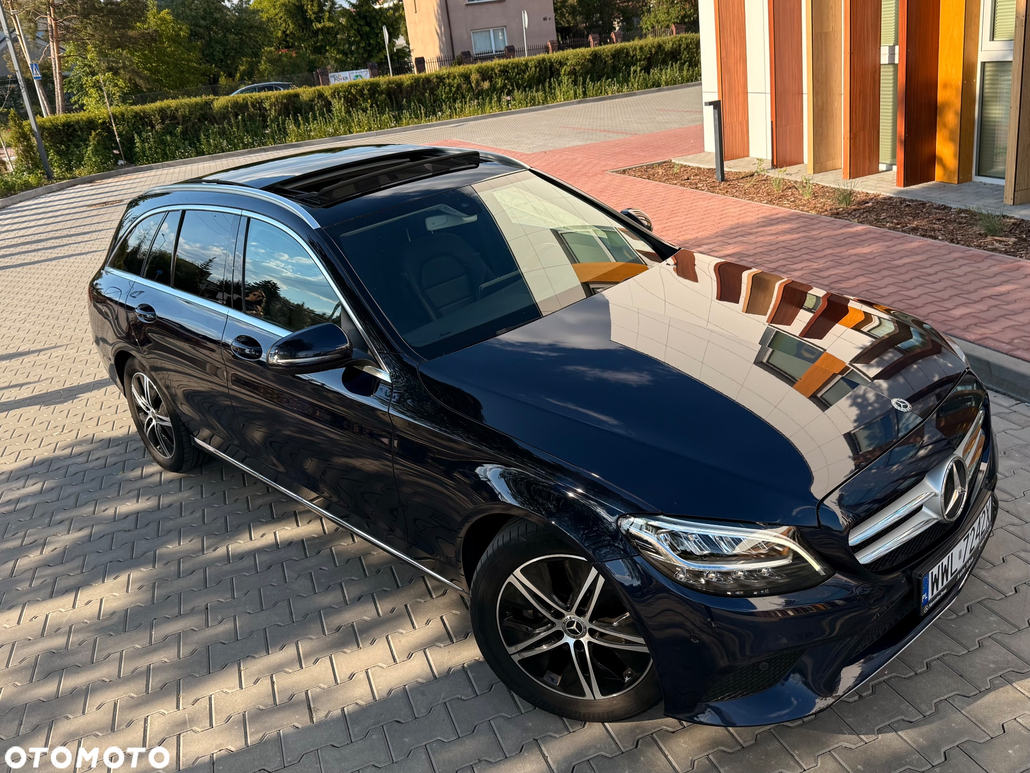 Mercedes-Benz Klasa C 200 d T 9G-TRONIC Exclusive - 11