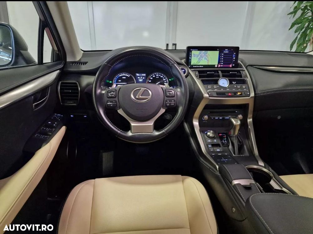 Lexus Seria NX - 13