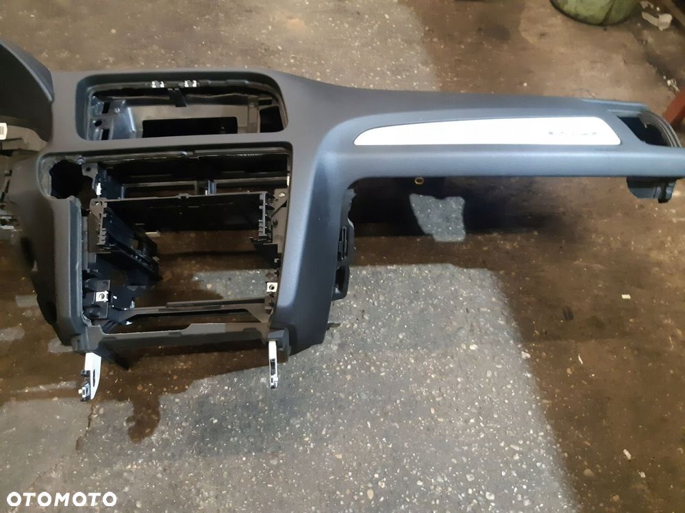 AUDI Q5 8R DESKA ROZDZIELCZA KONSOLA KOKPIT SKÓRA 8R1857041G - 3