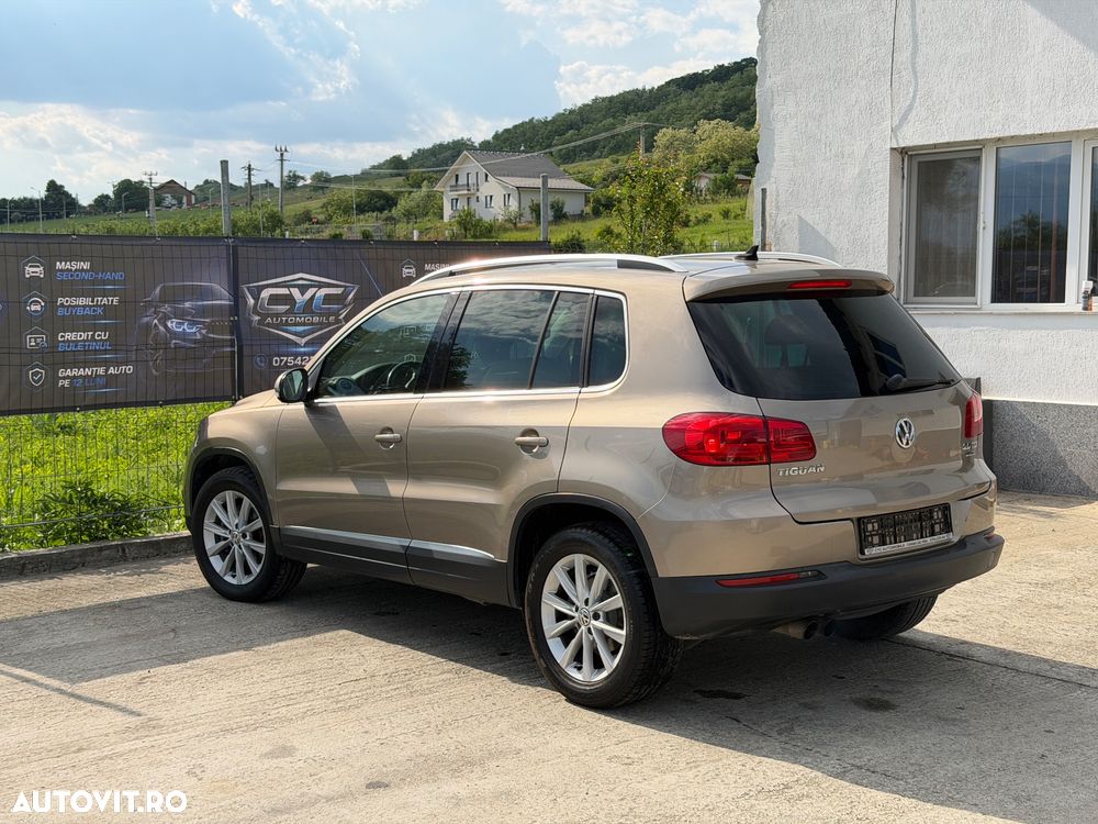 Volkswagen Tiguan 2.0 TDI DPF 4Motion DSG Exclusive - 6