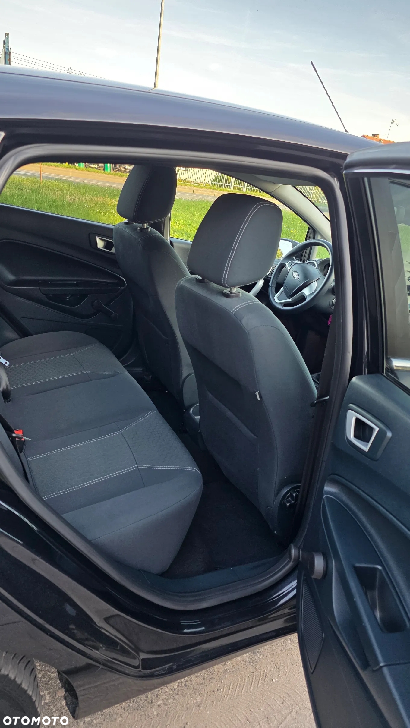 Ford Fiesta 1.6 TDCi ECOneticTitanium ASS - 24