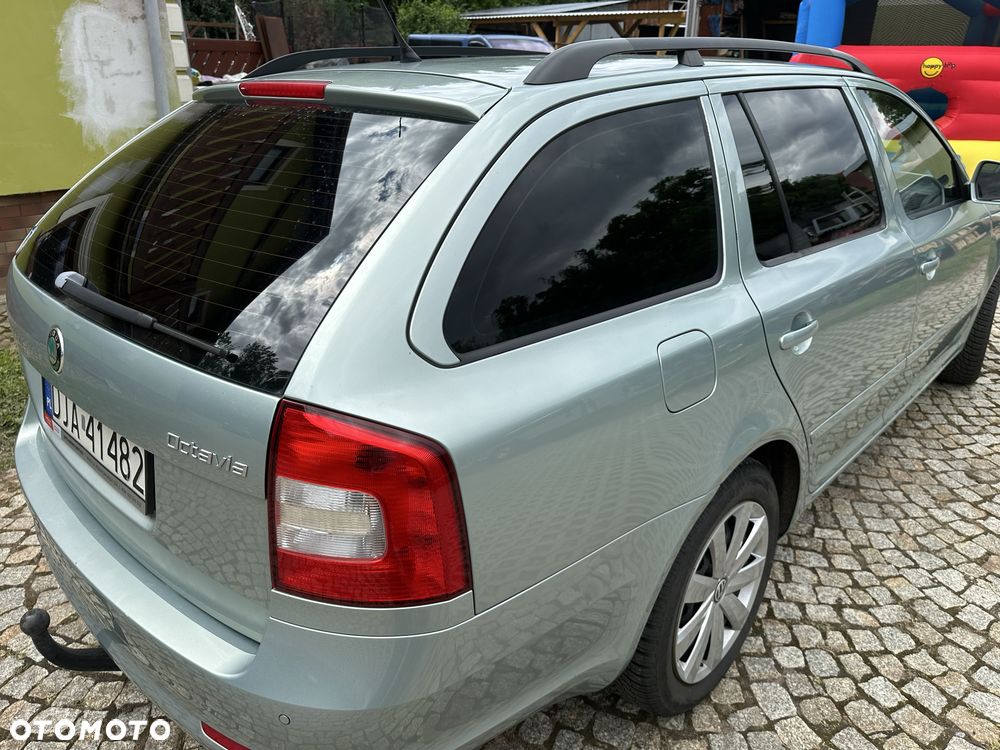Skoda Octavia - 2
