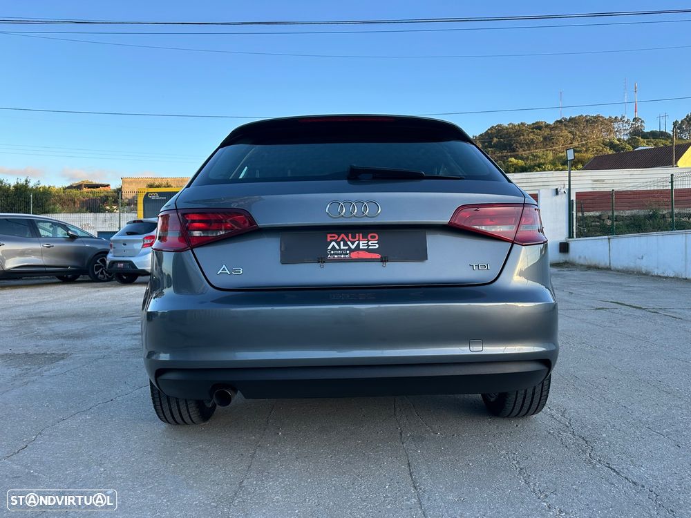 Audi A3 Sportback 1.6 TDI Attraction - 8