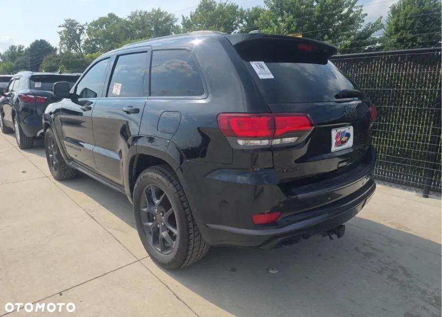 Jeep Grand Cherokee - 5