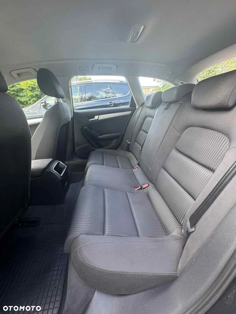 Audi A4 Avant 2.0 TDI - 12