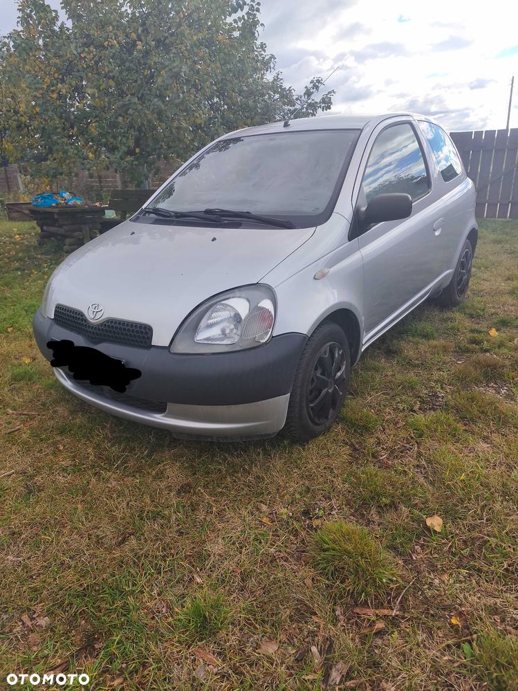 Toyota Yaris 2002 photo 4