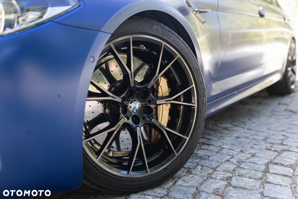 BMW M5 Competition - 4
