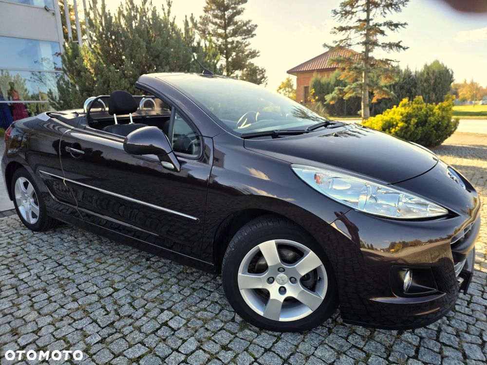Peugeot 207 CC 120 VTi Active - 10