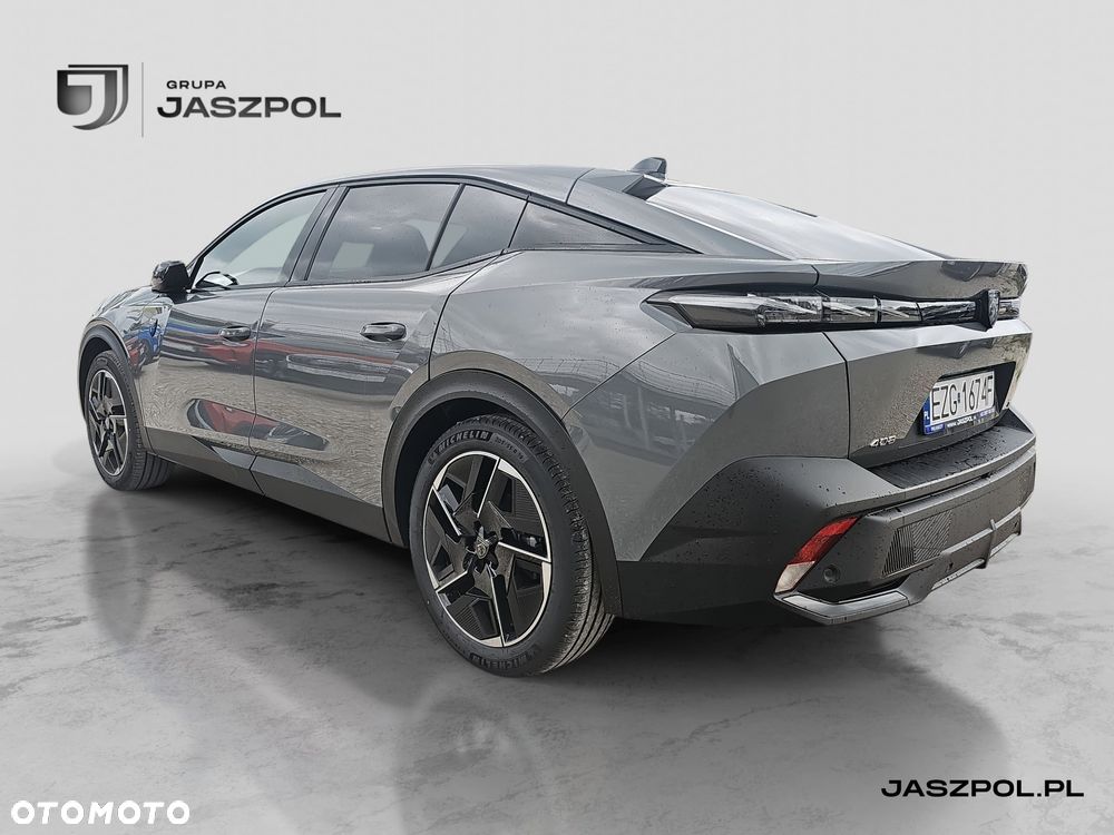 Peugeot 408 - 7