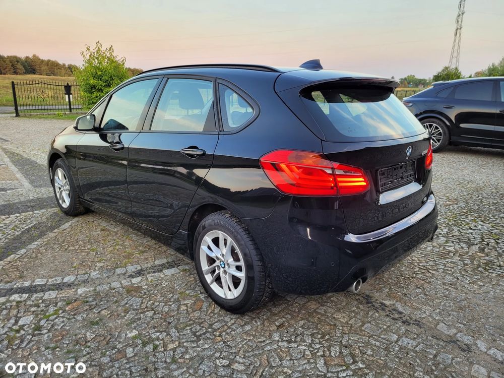 BMW Seria 2 218d Advantage - 2