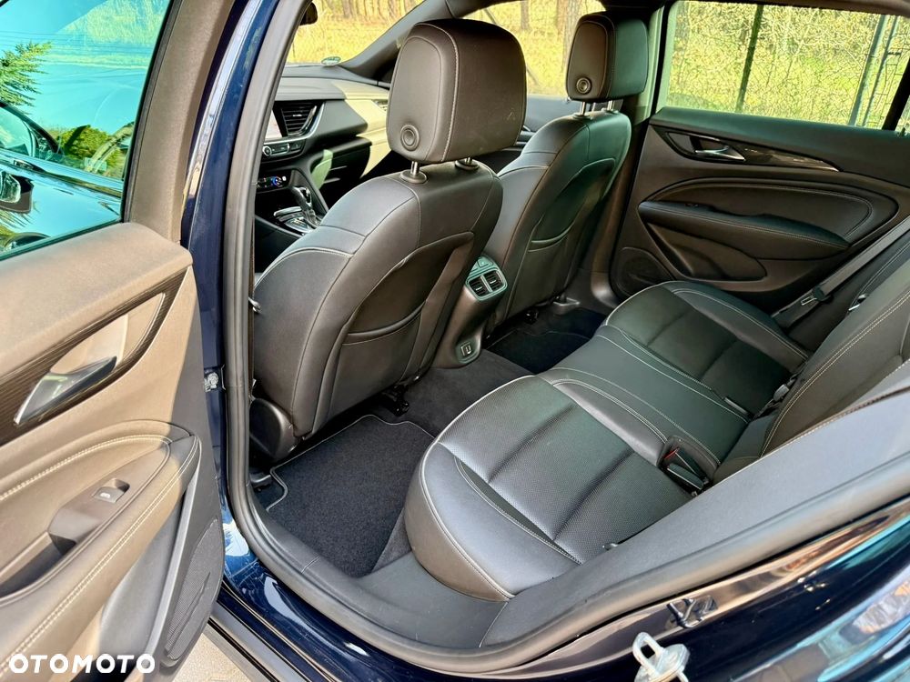 Opel Insignia 2.0 BiTurbo D 4x4 Automatik Ultimate Exclusive - 23