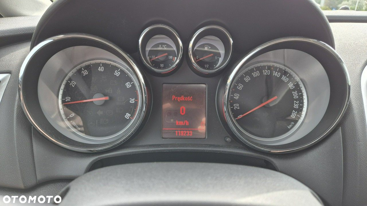 Opel Astra - 14