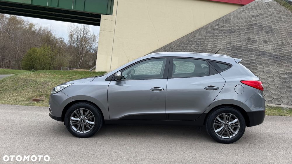 Hyundai ix35 1.6 2WD Fifa World Cup Edition - 5