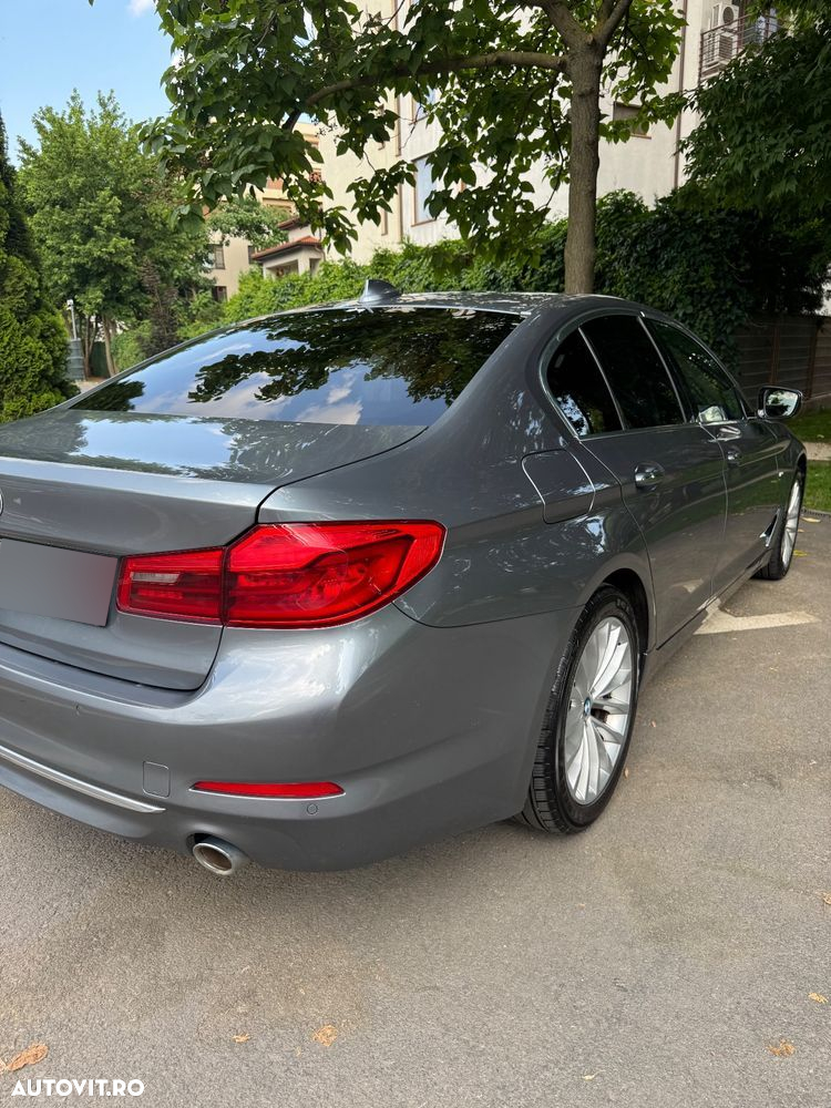 BMW Seria 5 520d xDrive AT - 3
