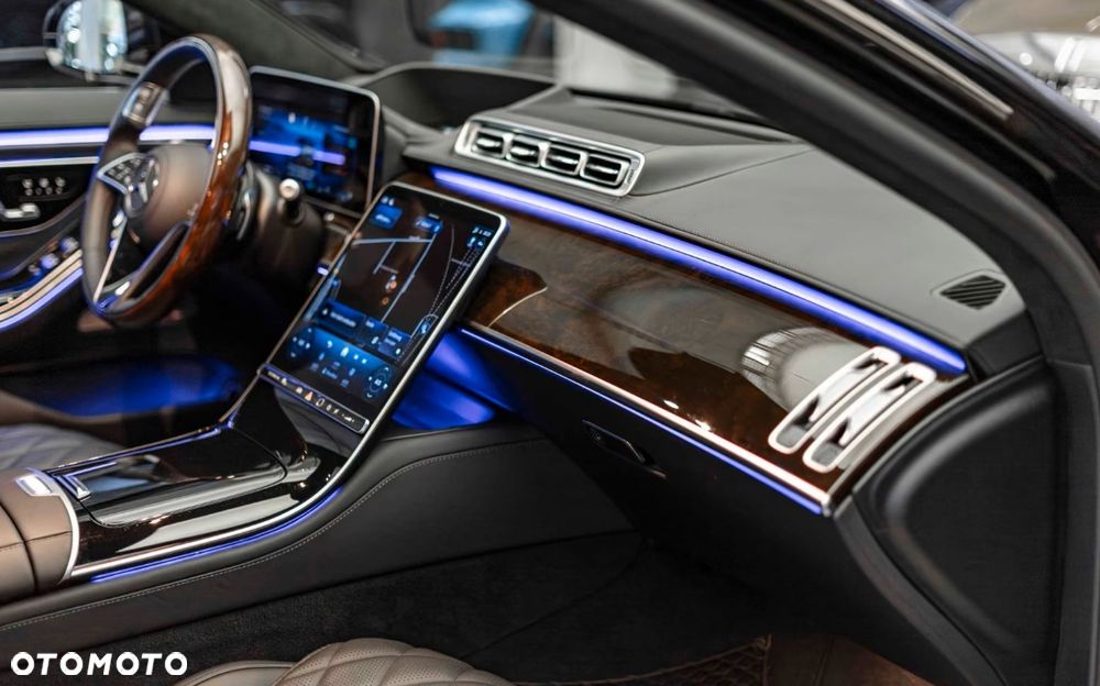 Mercedes-Benz Klasa S 500 4Matic L 9G-TRONIC - 11